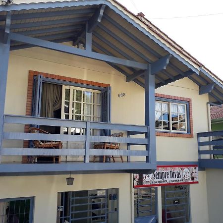 Doce Lar Villa Грамаду Екстериор снимка